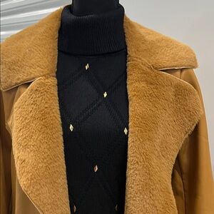 Love this jacket, very chic ! must have for wardrobe color, gorgeous,lightweight